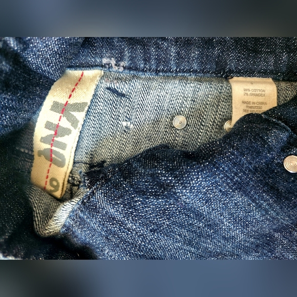 Vintage Y2K YNQ Ultra-High Rise Dark Wash Goth Flare Skull Jeans / Size 9 - Picture 5 of 10